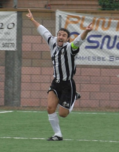 Massimo Costa, quando era capitano del Rapallo