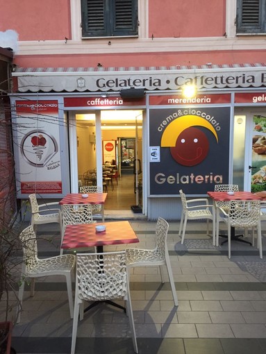 Rapallo, riapre a tempo di record la gelateria Balilla