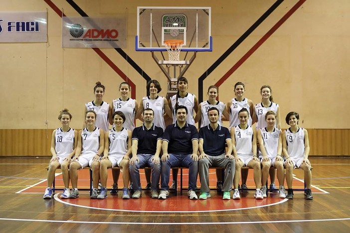 La prima squadra della Polysport Basket Lavagna