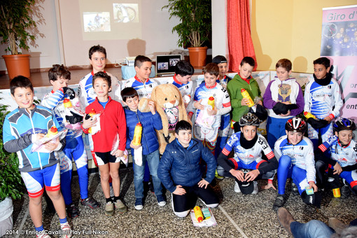 I ragazzini della Scuola di Ciclismo della Golfo Paradiso Bici Camogli/Recco Pro Bike (foto di Enrico Cavallini Play Full Nikon)
