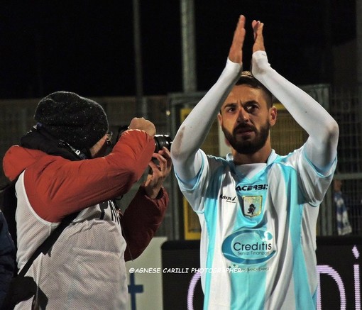 Entella, perfettamente riuscito l'intervento alla mano per Caputo