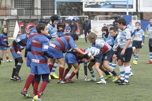 Minirugby sul terreno del Carlo Androne di Recco