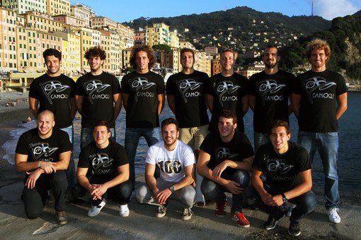 La prima squadra della Rari Nantes Camogli, pronta per la serie A2 maschile di pallanuoto 2014-2015