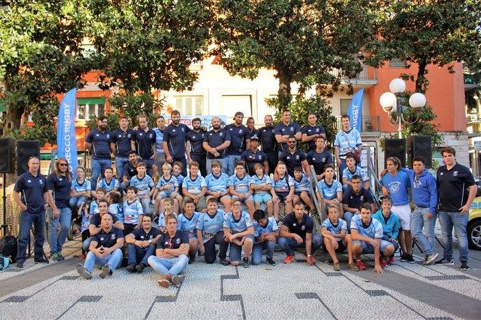 Foto di gruppo per la Pro Recco 2017-2018, dalla prima squadra alle giovanili (foto di Luigi Galli)