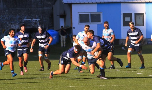 Nella foto di Osvaldo Ciotti una fase di Tossini Pro Recco-Accademia Nazionale &quot;Ivan Francescato&quot;, giocata domenica pomeriggio sul terreno del Carlo Androne di Recco