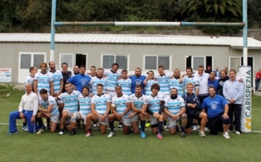 L'Aircom Pro Recco Rugby schierata al gran completo, in una foto di Luigi Galli