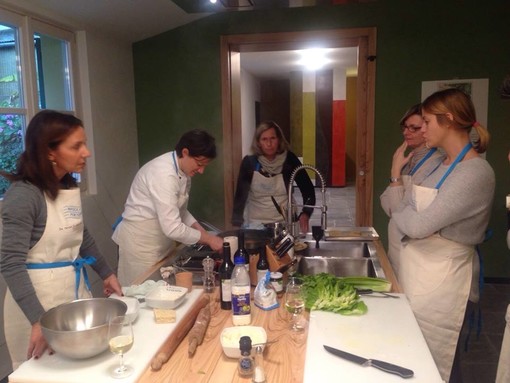 Corso di cucina a Niasca Portofino: dopo il grande successo, si replica la prima lezione